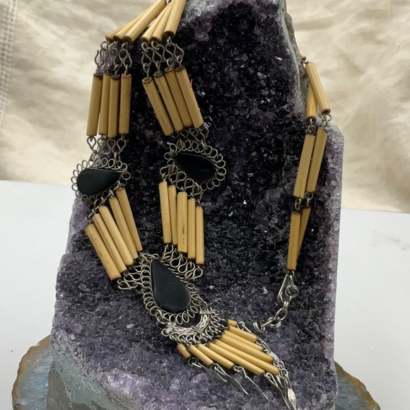 24” Silver & Bronze Bib Necklace With Wood And Elegant Black Onyx Stones - Picture 2 of 4